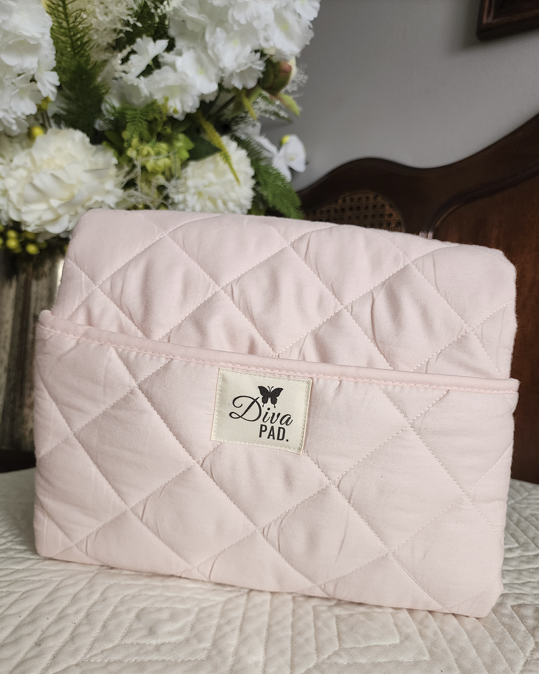 Diva Pad Reusable Menstrual Bed Pad Pink